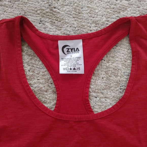 ZYIA Knot Just a Cute Tank SMALL - Picture 4 of 4